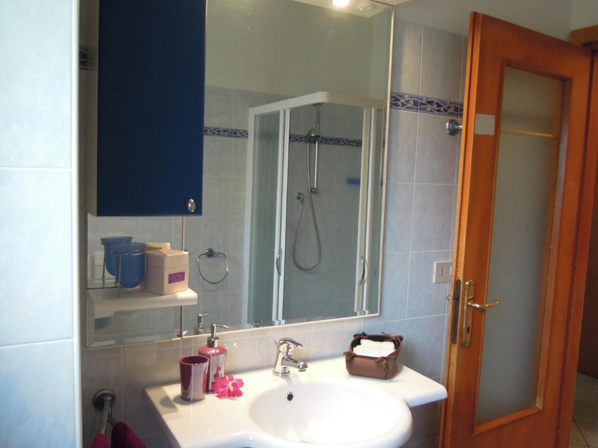 Sea-front In An Excellent Position Apartment *